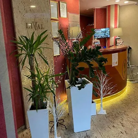 来福尔酒店