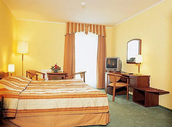 Lival 3* Гданьск