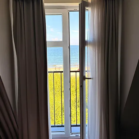 Lival Hotell 3*